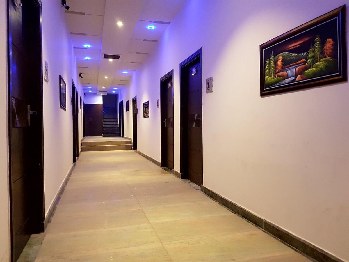 Khayyam Hotel Faisalábád Exteriér fotografie